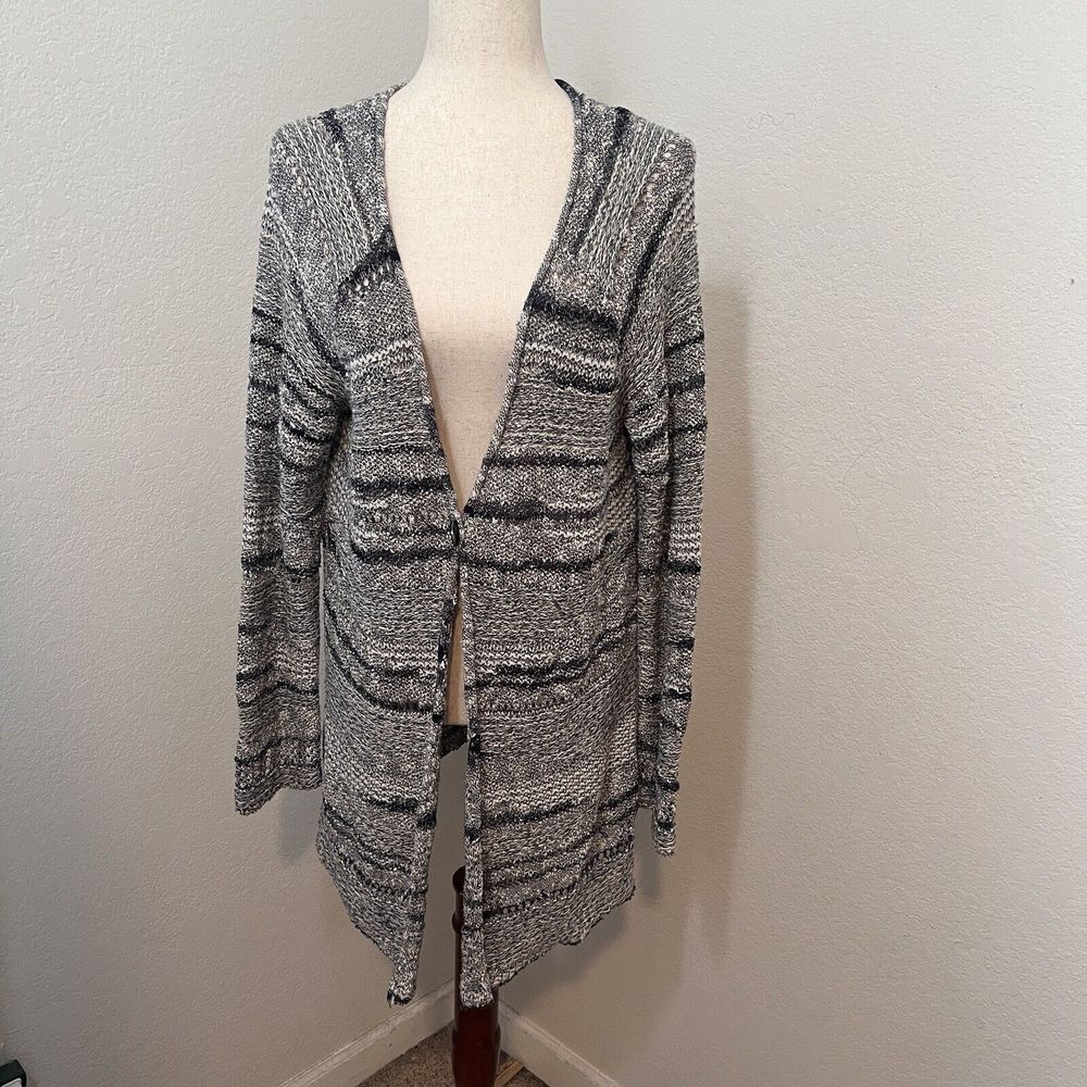 Lucky Brand Sweater Womens XL Gray Cardigan Long Sleeves Casual Knit One button